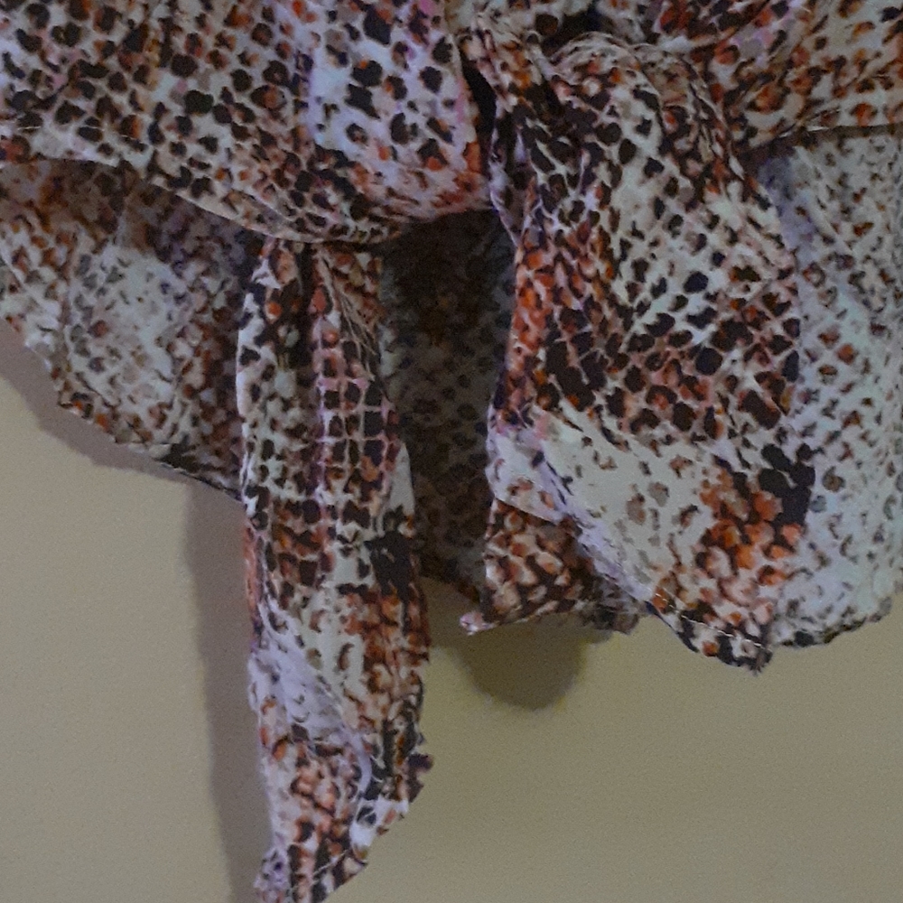 Printed button down blouse - Picture 3 of 4